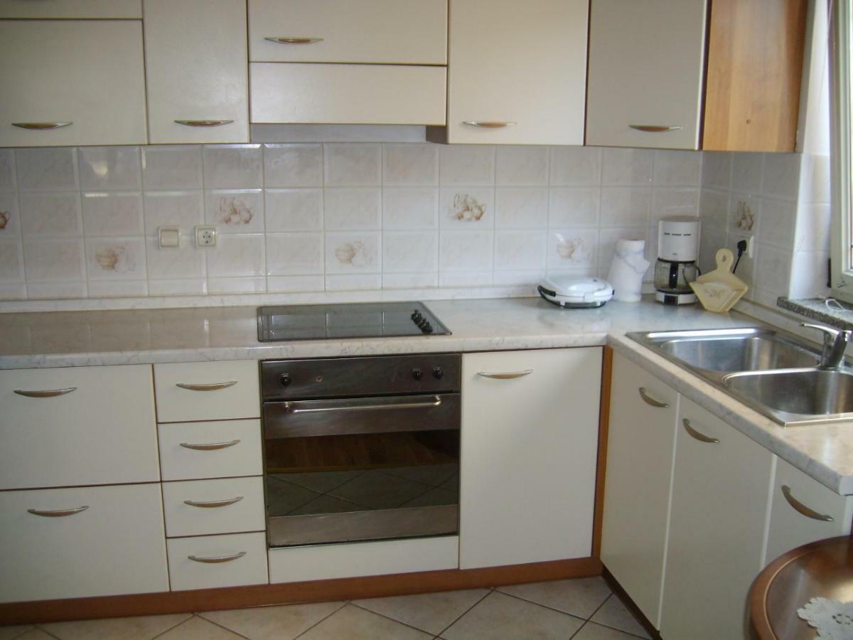 Miki Apartamento Poreč Exterior foto